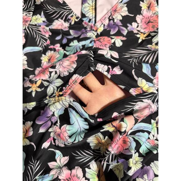 NWT Art Class Big Girl Size Large 10/12 Plus 50+ UPF Long Sleeve Swimsuit Floral - Picture 9 of 11